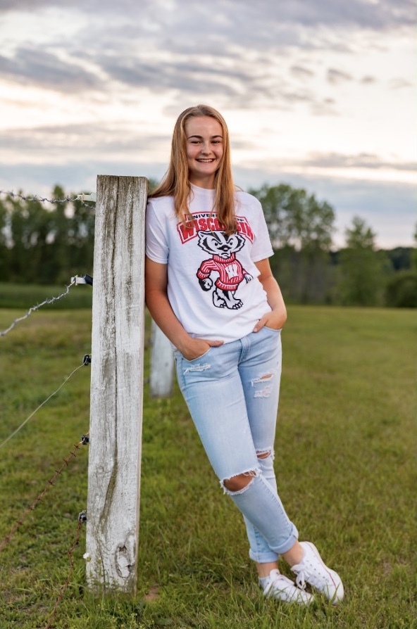 Julia Buettner